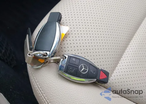 2015 Mercedes-Benz C 300 4Matic/Luxury 4Matic/Sport 4Matic from USA, damaged, VIN 55SWF4KB1FU025139